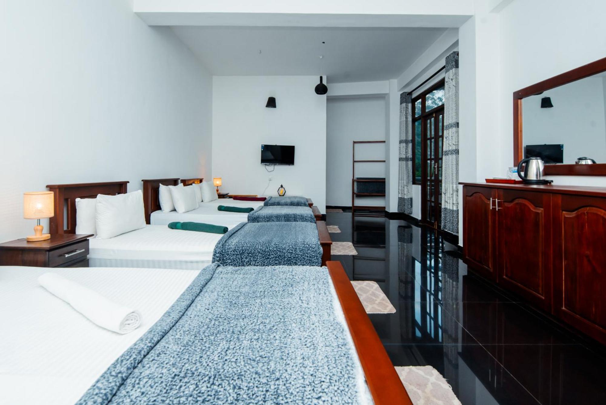 נלת'אניה Adams Peak Inn מראה חיצוני תמונה