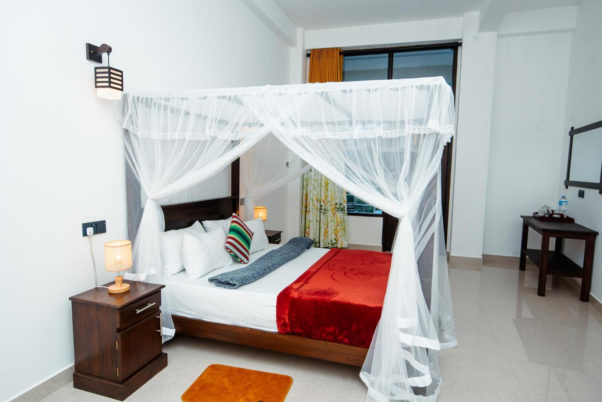 נלת'אניה Adams Peak Inn מראה חיצוני תמונה