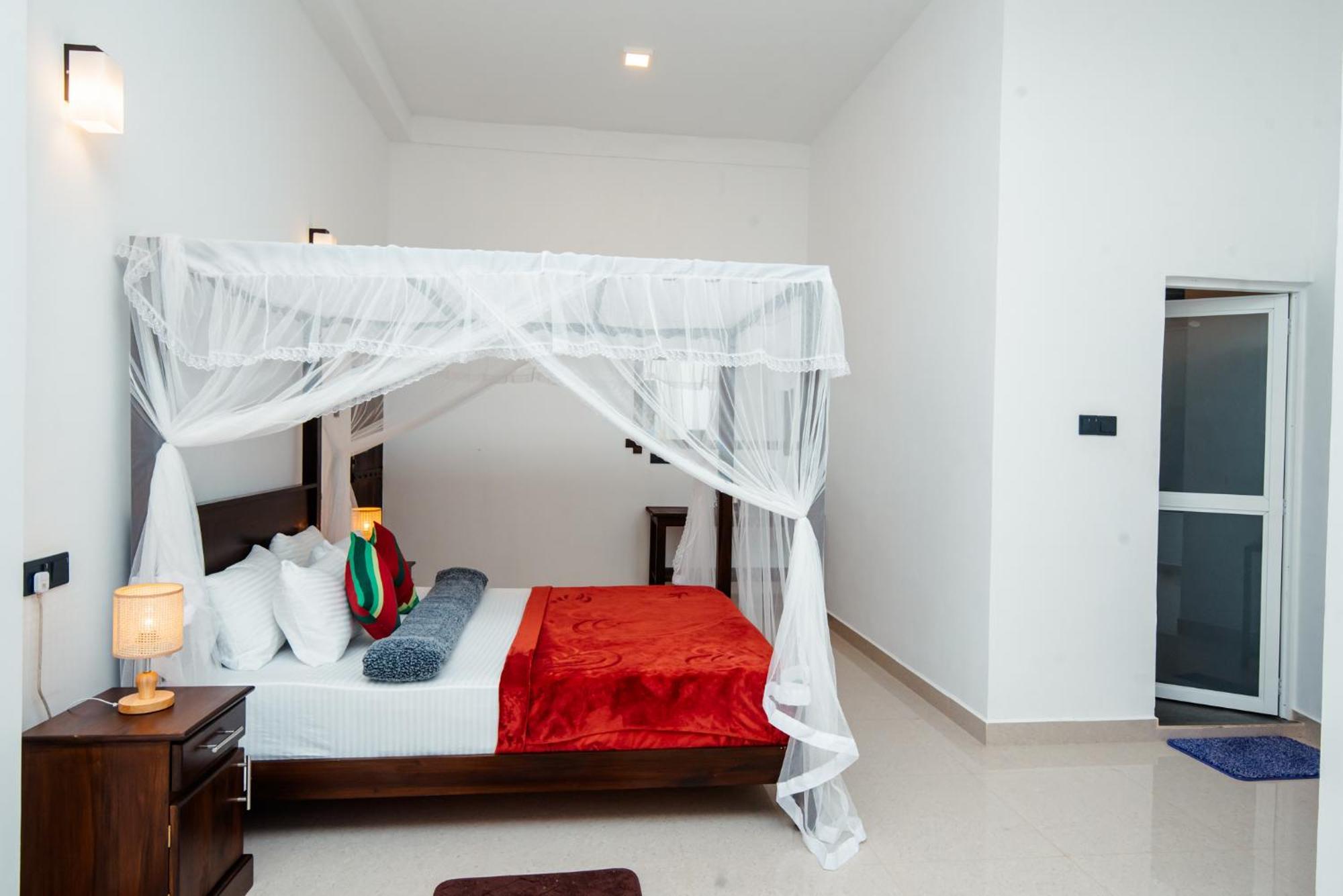 נלת'אניה Adams Peak Inn מראה חיצוני תמונה