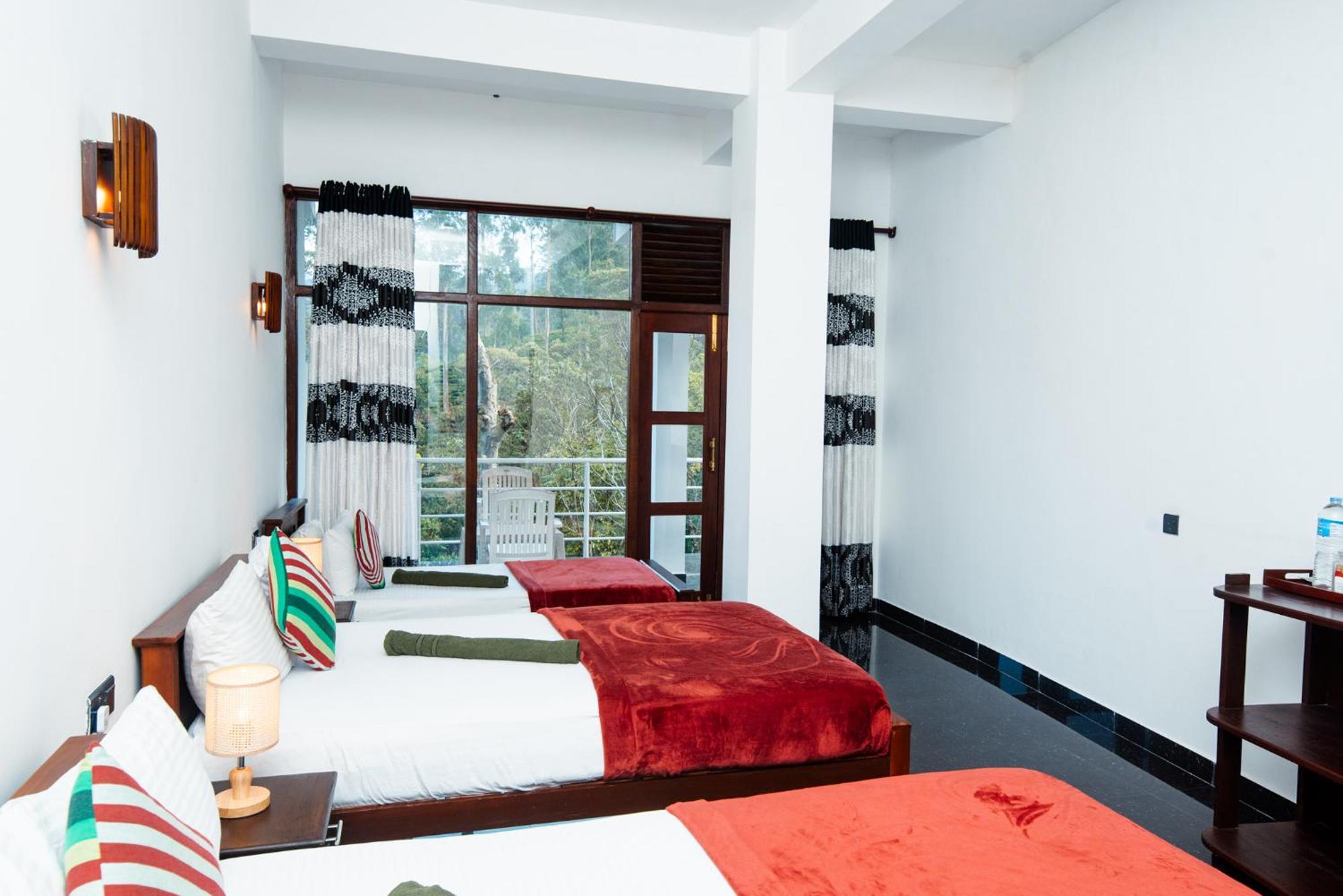 נלת'אניה Adams Peak Inn מראה חיצוני תמונה