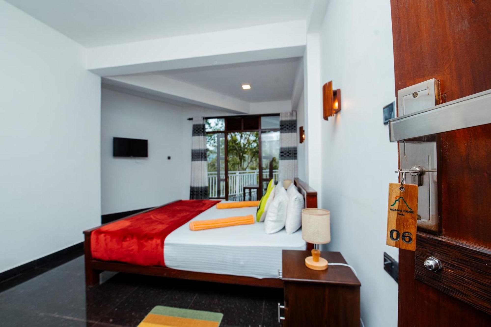 נלת'אניה Adams Peak Inn מראה חיצוני תמונה