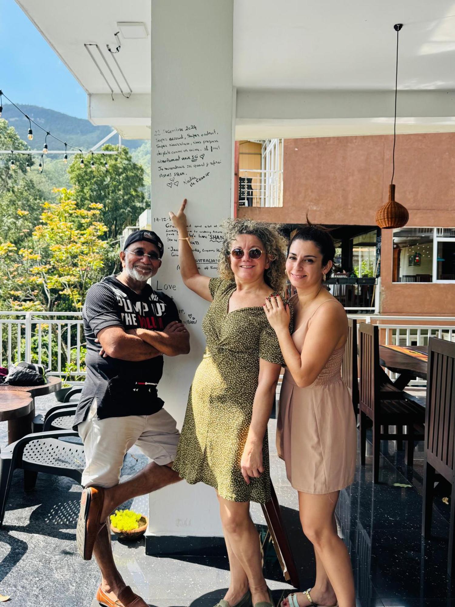נלת'אניה Adams Peak Inn מראה חיצוני תמונה