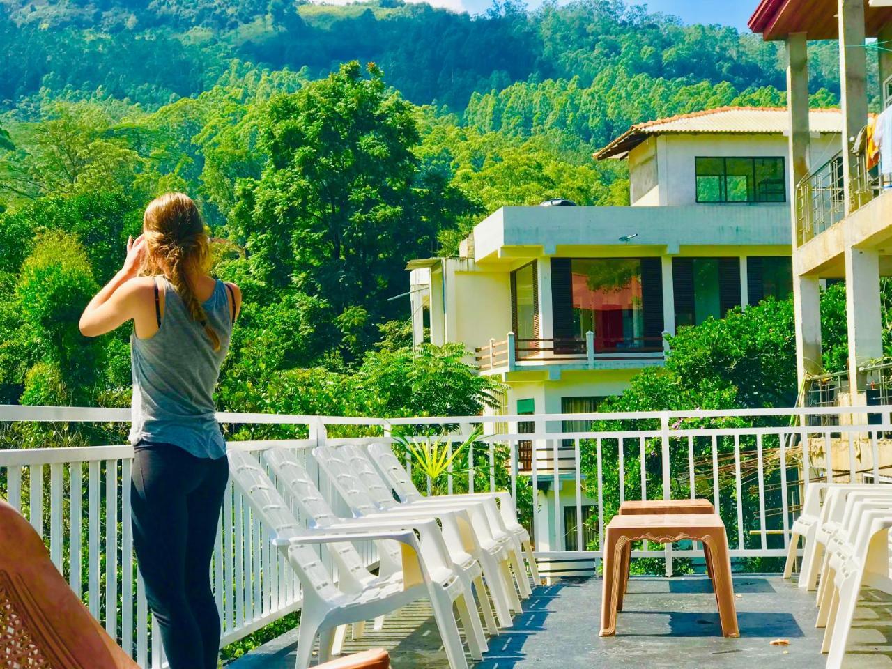 נלת'אניה Adams Peak Inn מראה חיצוני תמונה